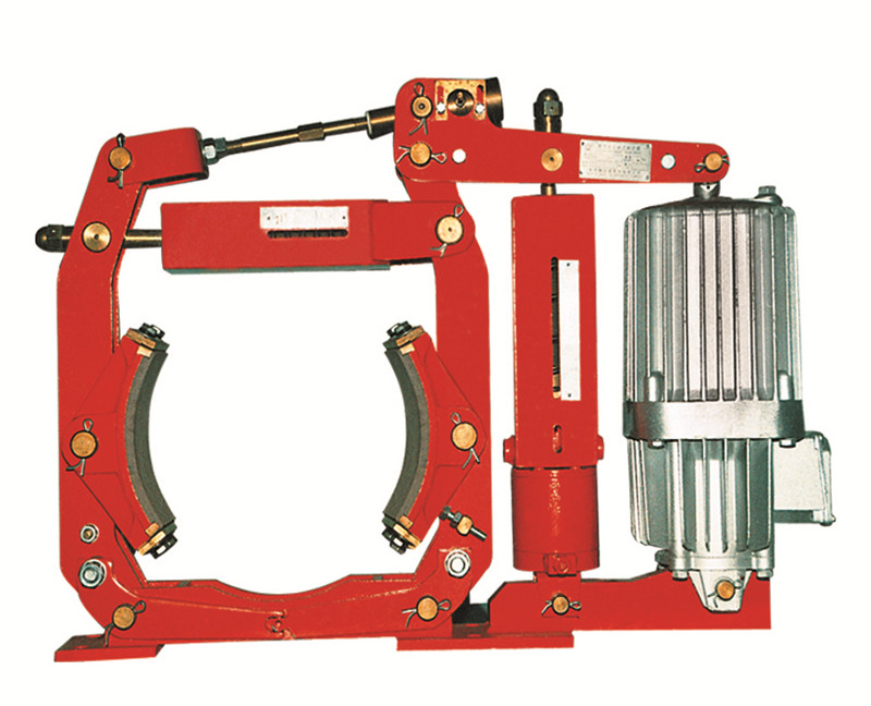 Replacement and maintenance of the hydraulic brake pusher of the winch